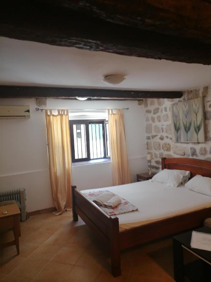 Apartments Monika Old Town Котор Экстерьер фото